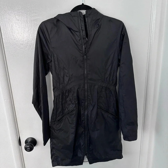 The NorthFace Women’s Long Line Black Rain Coat/Windbreaker jacket - Picture 1 of 3